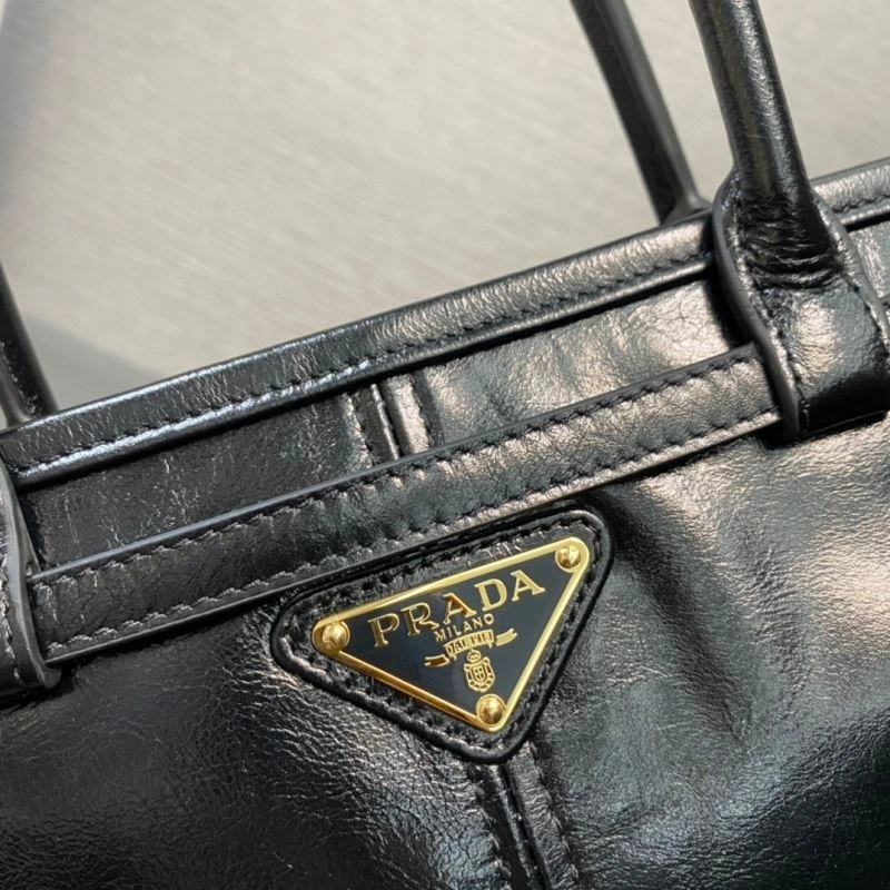 Breathable Prada Top Handle Bags 74997