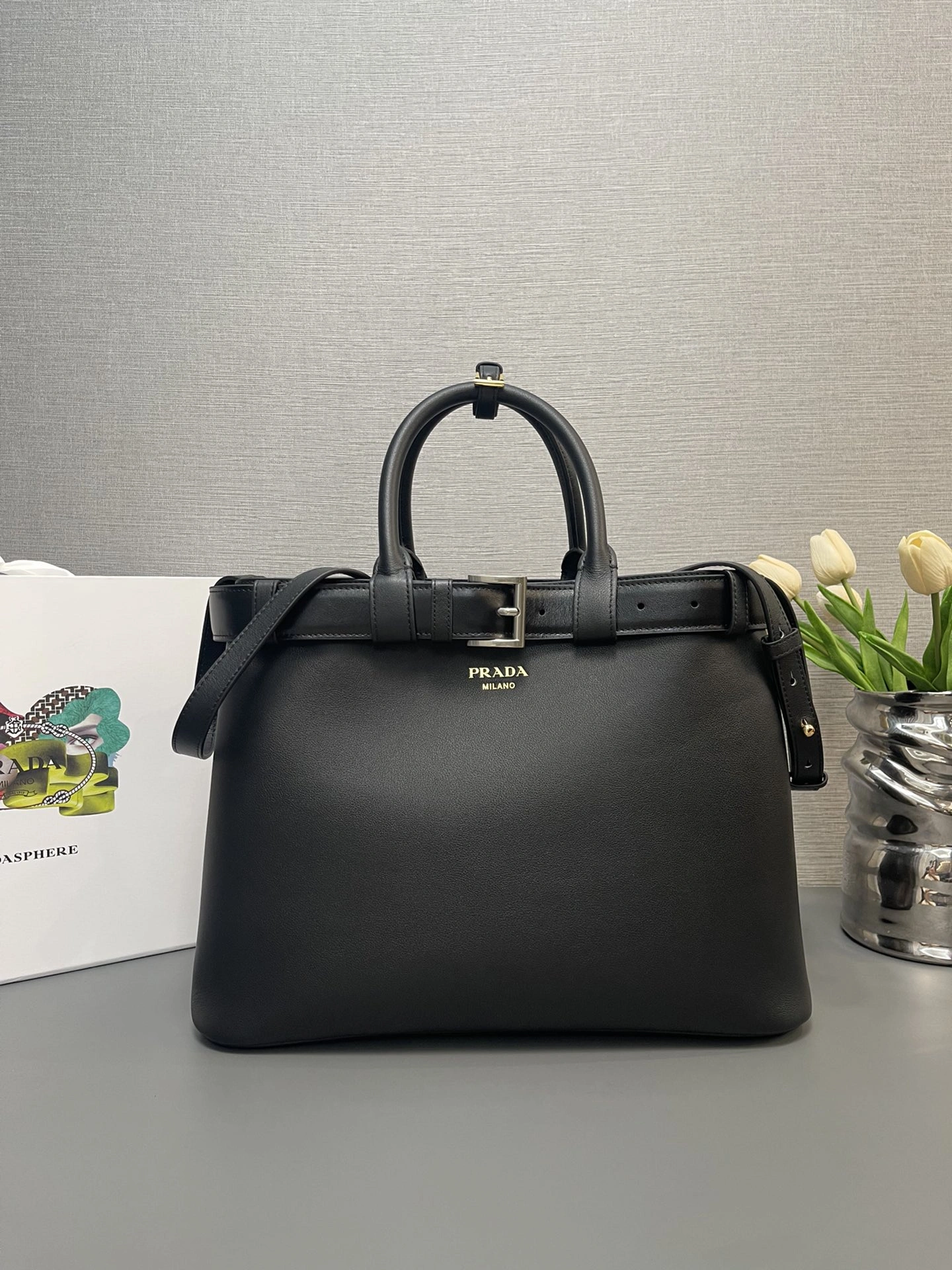 WellDesigned Prada Top Handle Bags 73640