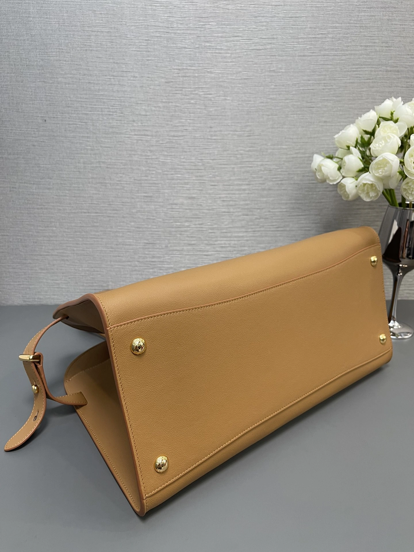 Stretchable Prada Top Handle Bags 73637