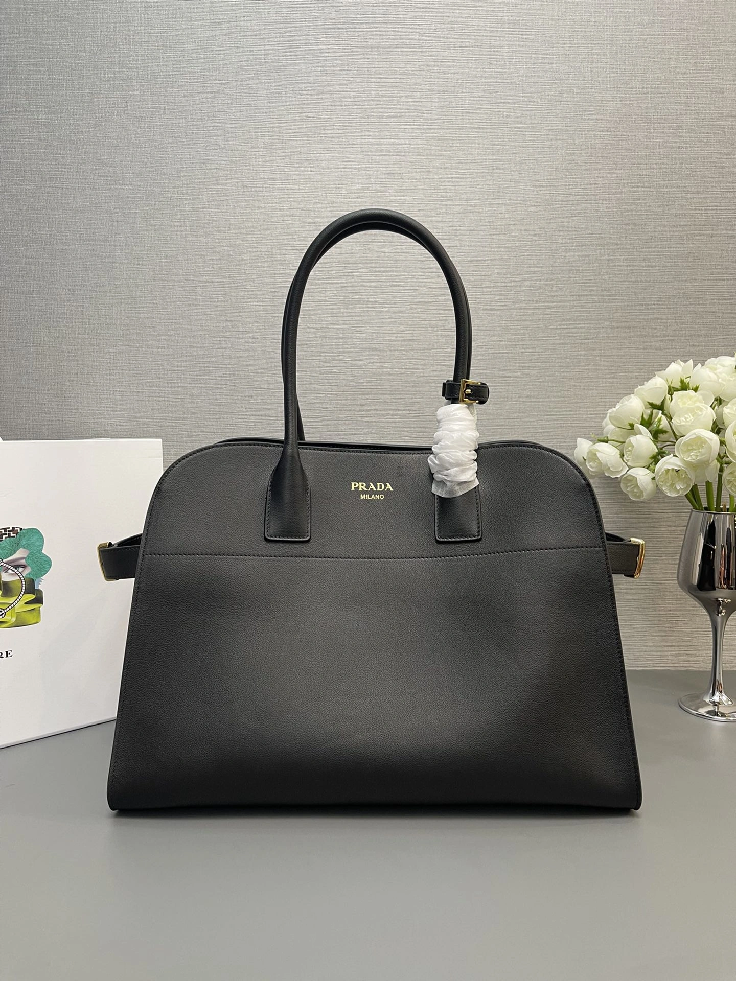 WellDesigned Prada Top Handle Bags 73636