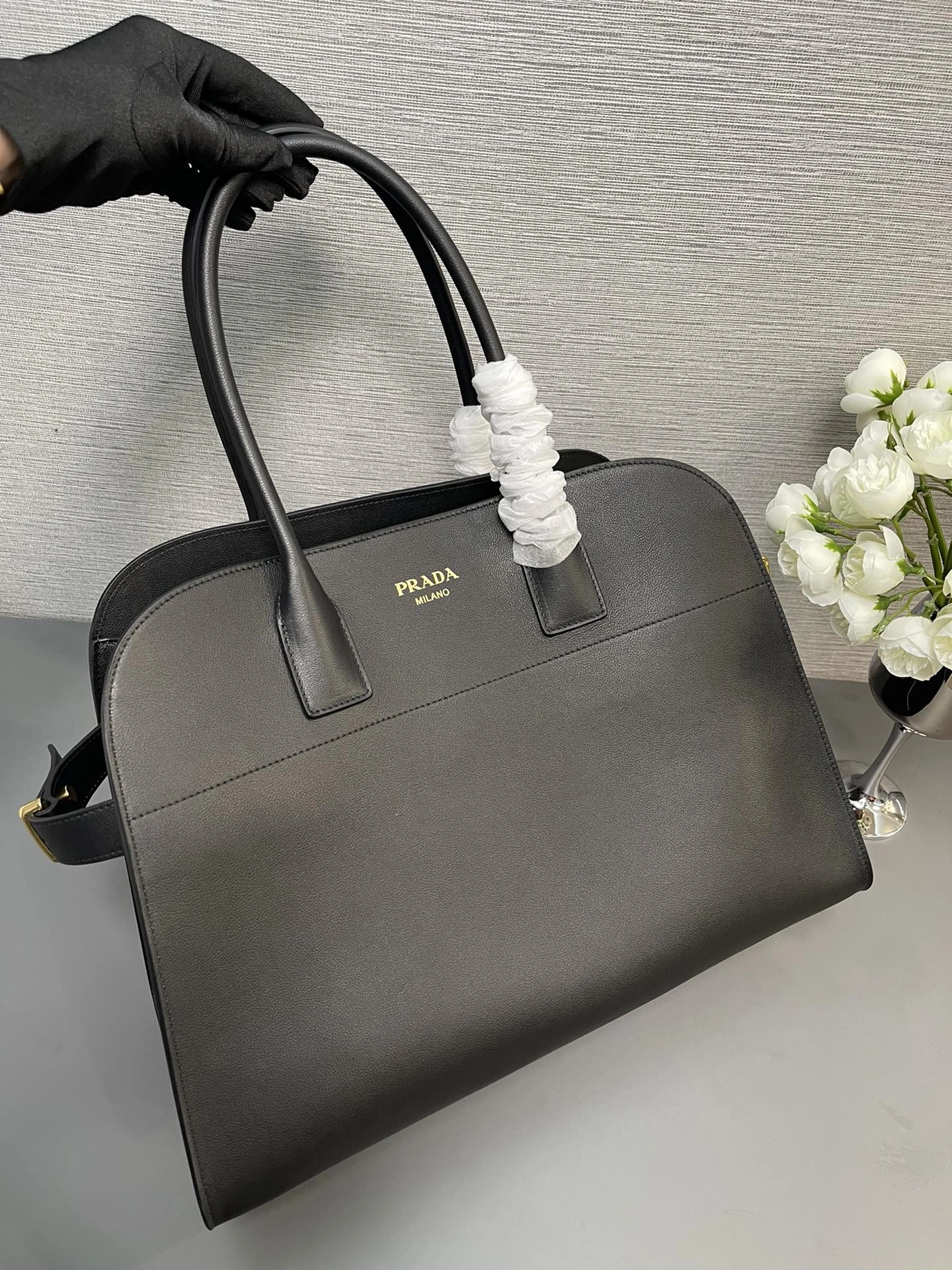 WellDesigned Prada Top Handle Bags 73636
