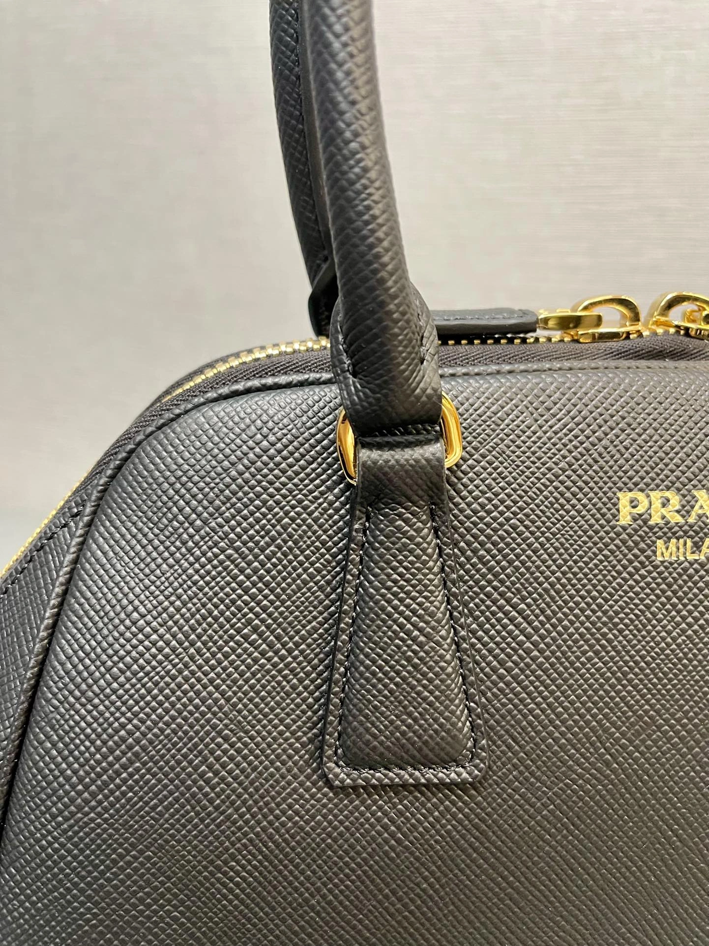 Trendy Prada Top Handle Bags 71639