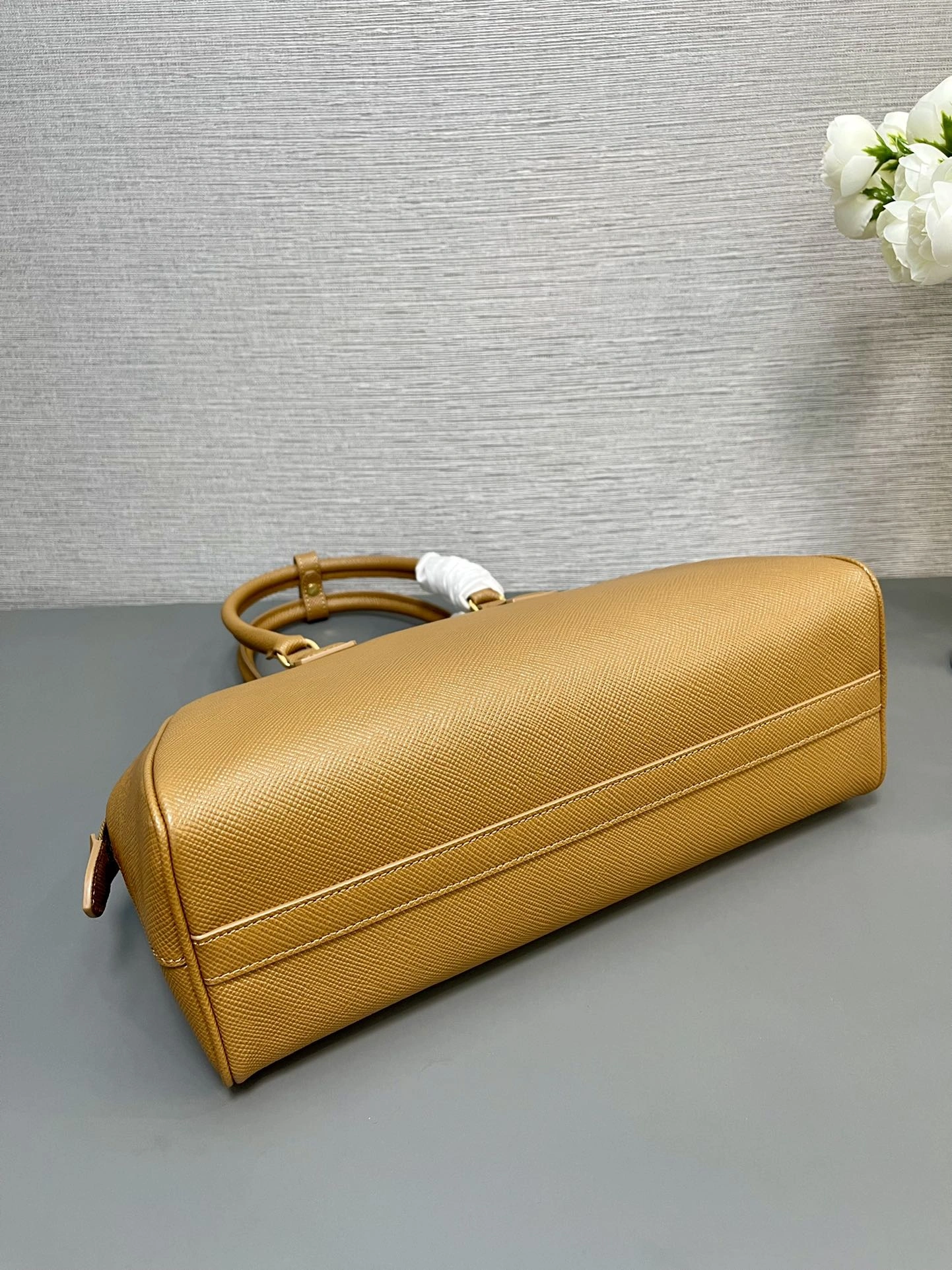 ComfortFit Prada Top Handle Bags 71632