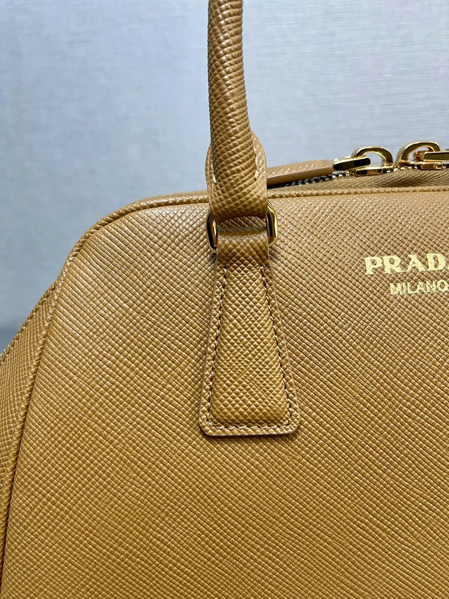 ComfortFit Prada Top Handle Bags 71632