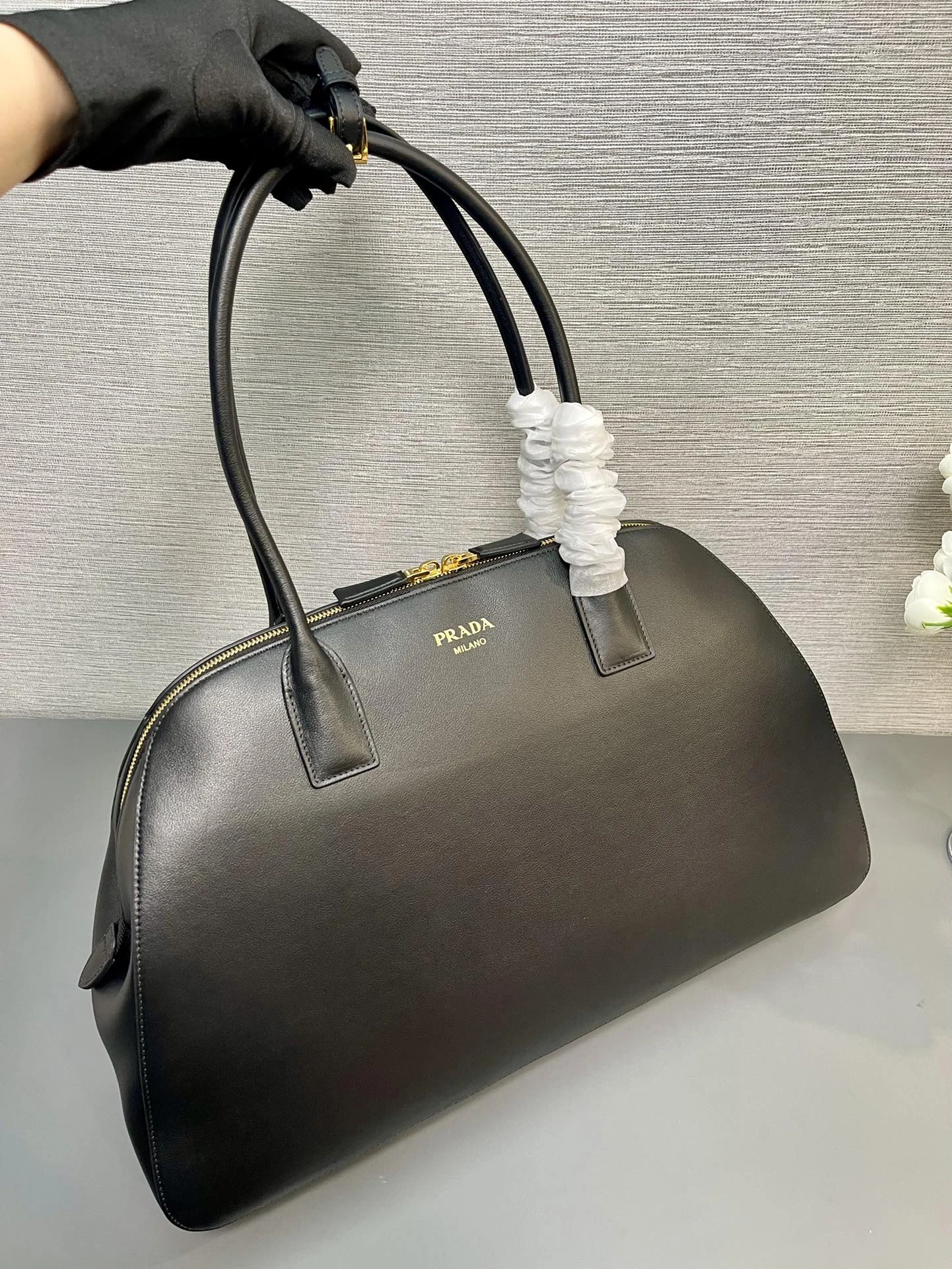 Flexible Prada Top Handle Bags 71629