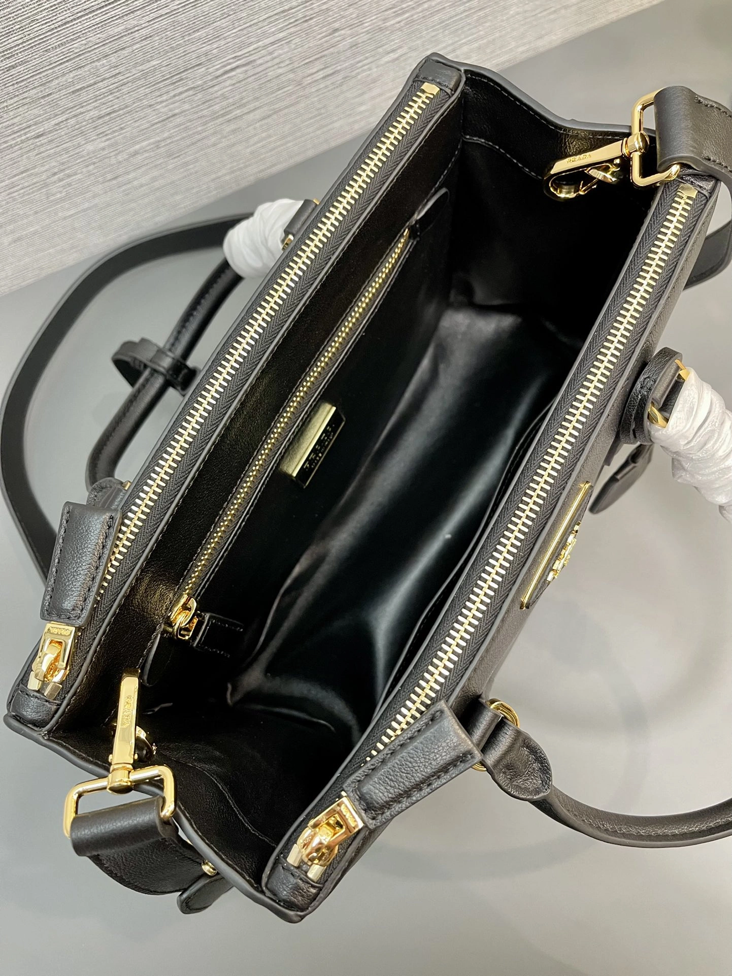 Prada Top Handle Bags HighQuality 71620