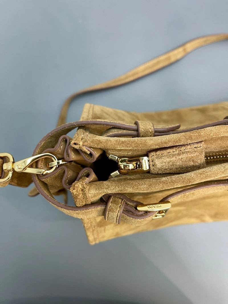 Minimalist Prada Top Handle Bags 66488