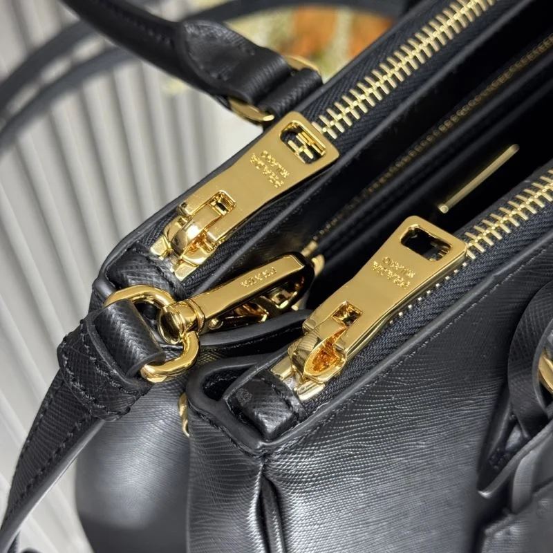 SmartChoice Prada Top Handle Bags 45100