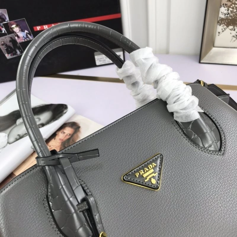 Prada Top Handle Bags Comfortable 82667