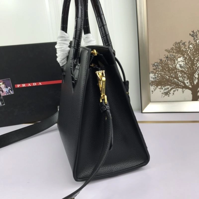 Chic Prada Top Handle Bags 82662