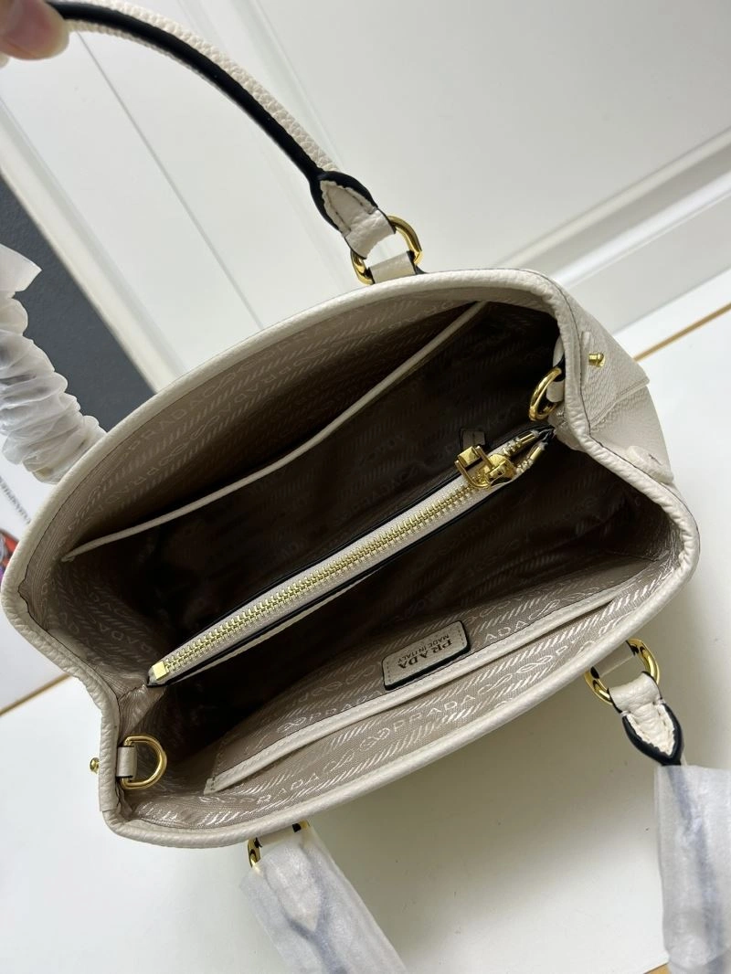 Prada Top Handle Bags Snug 82647