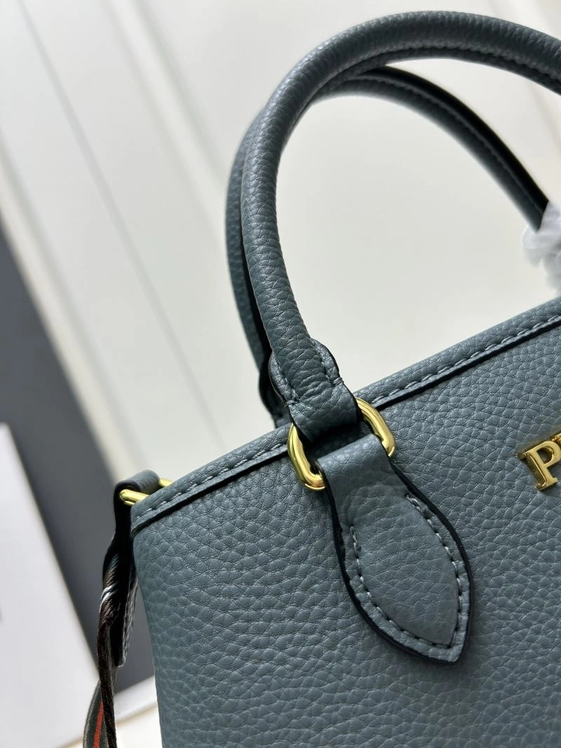 Reliable Prada Top Handle Bags 82634