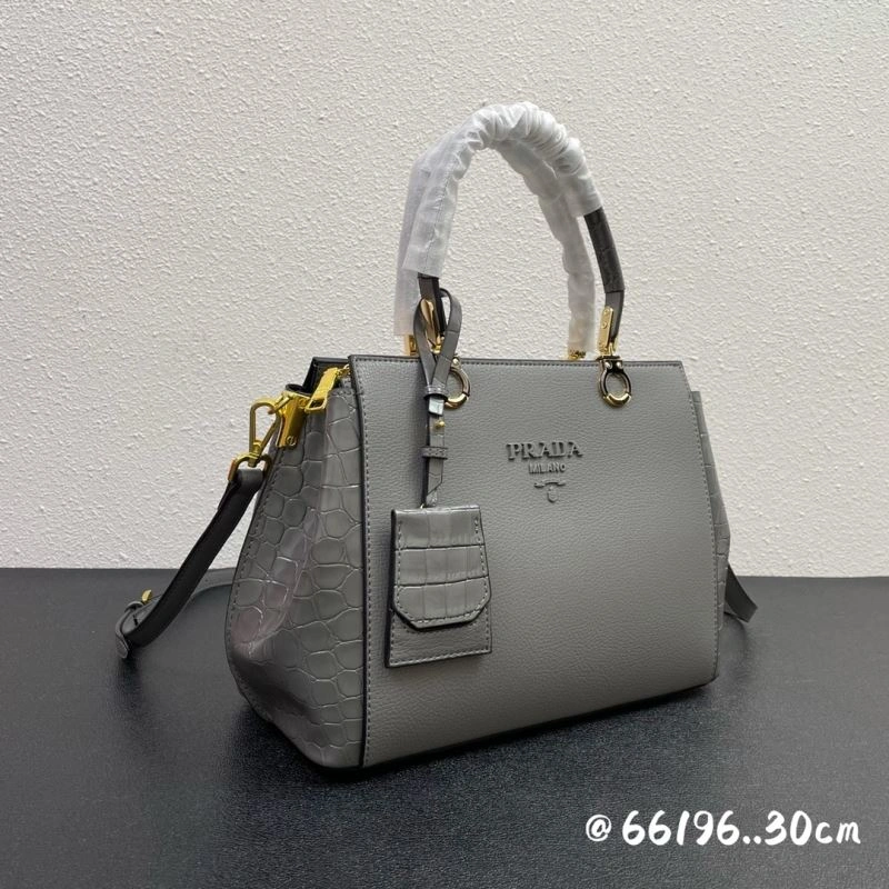 Fashionable Prada Top Handle Bags 82622