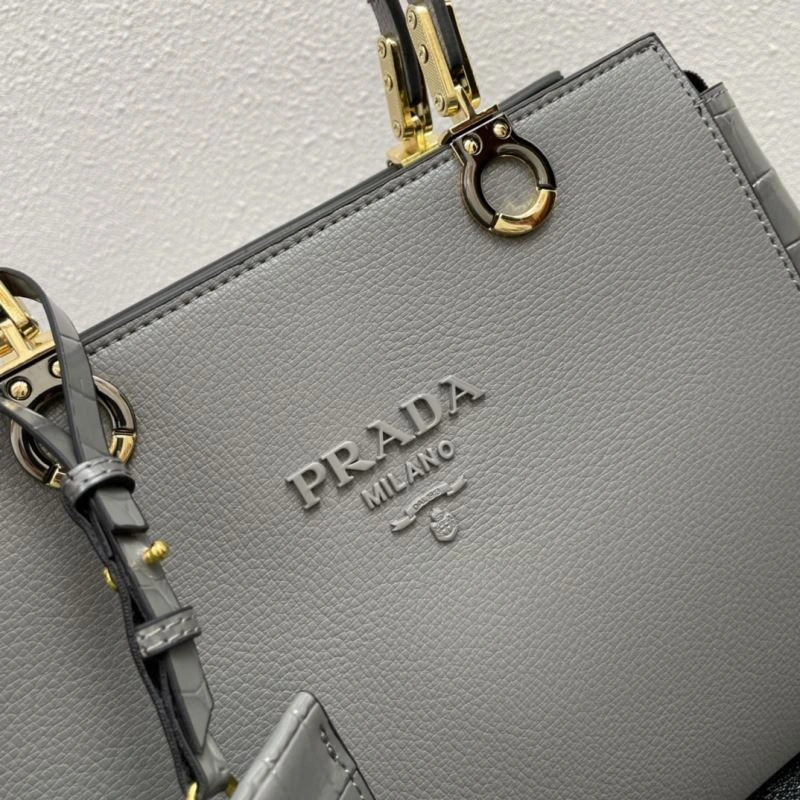 Fashionable Prada Top Handle Bags 82622