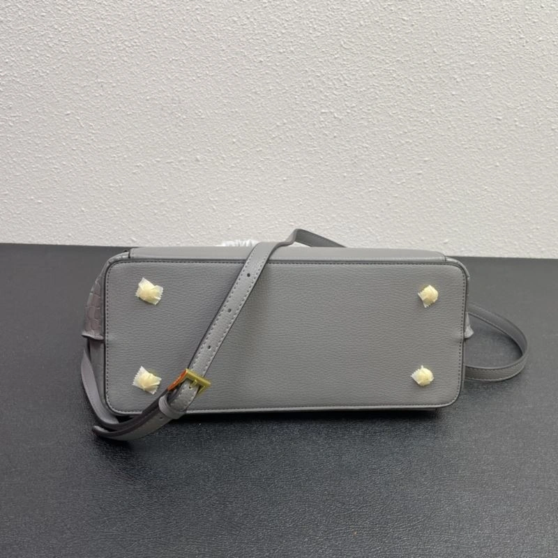 Fashionable Prada Top Handle Bags 82622
