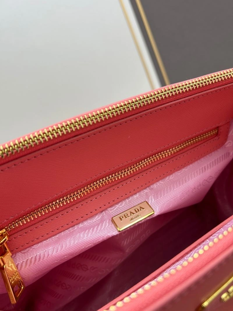 Snug Prada Top Handle Bags 82648