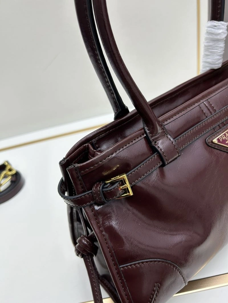 Snug Prada Top Handle Bags 82601