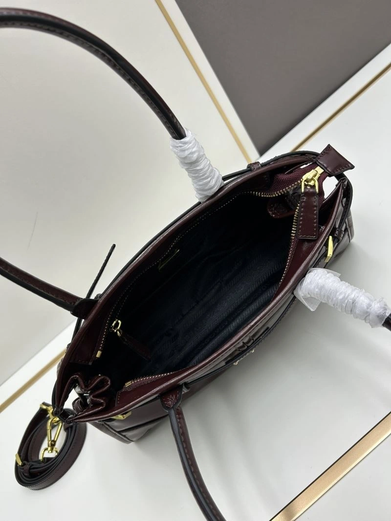 Snug Prada Top Handle Bags 82601