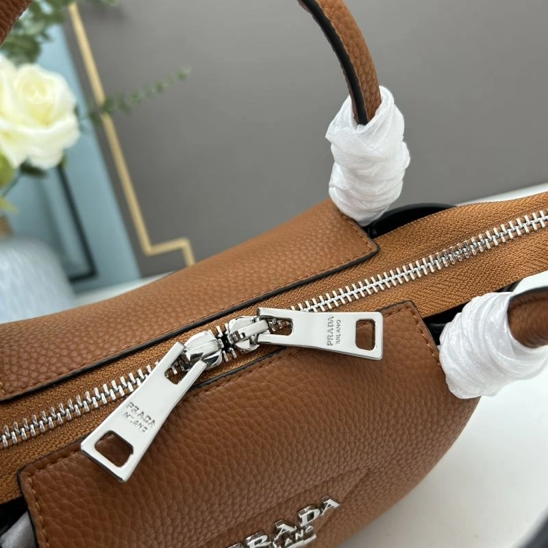 Snug Prada Top Handle Bags 82584