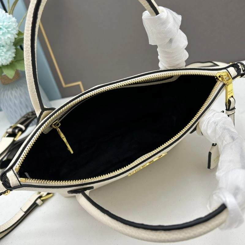 Prada Top Handle Bags Attractive 82567
