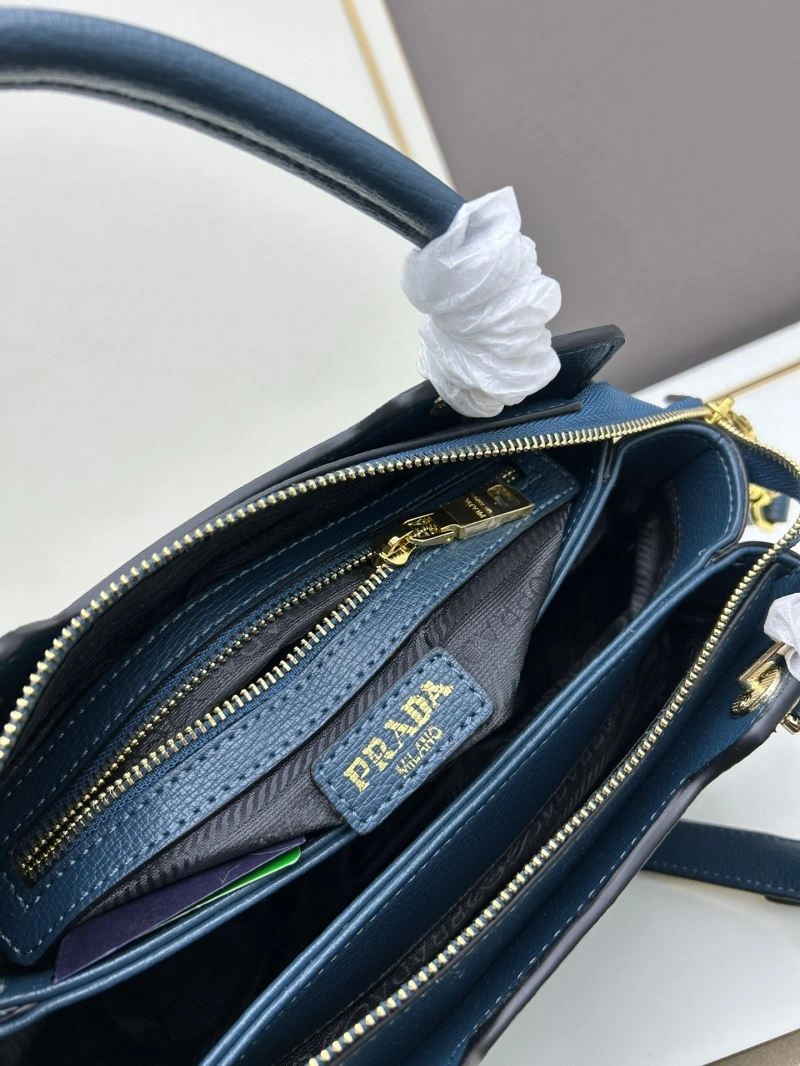 Snug Prada Top Handle Bags 82561