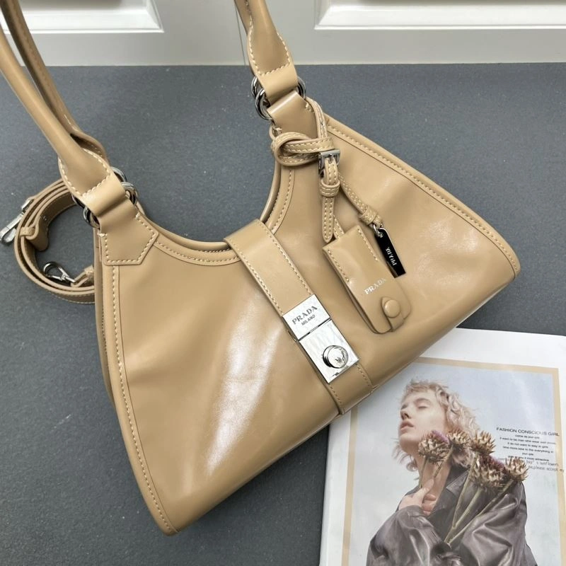 Versatile Prada Top Handle Bags 82559