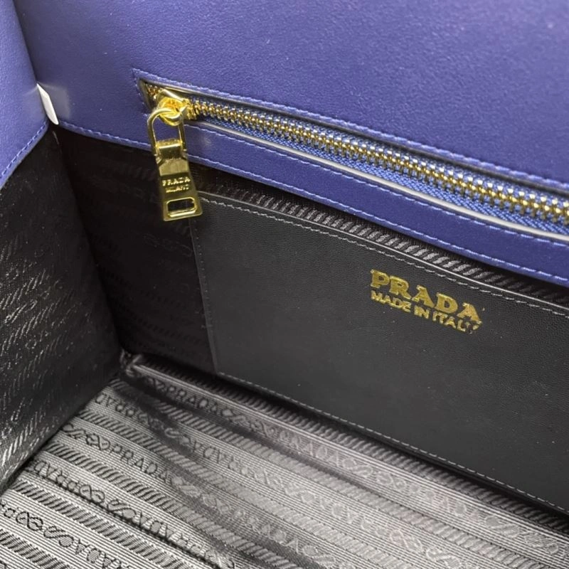 Prada Top Handle Bags Bold 82529