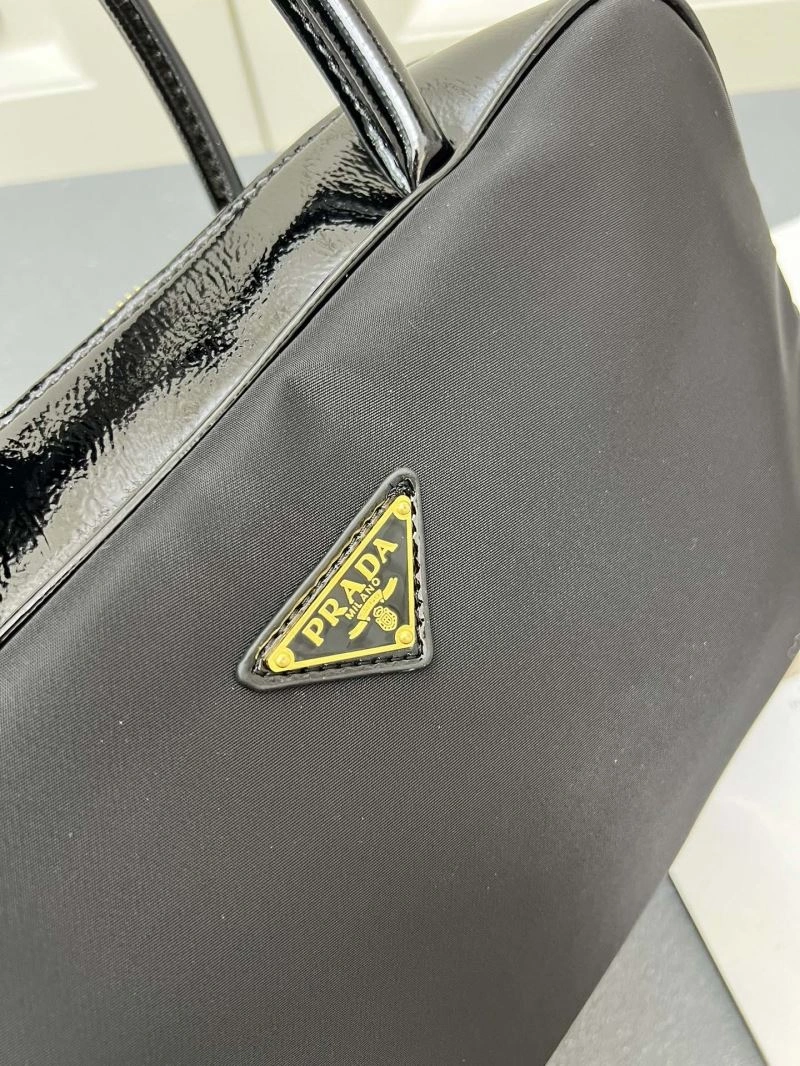 Lightweight Prada Top Handle Bags 82553