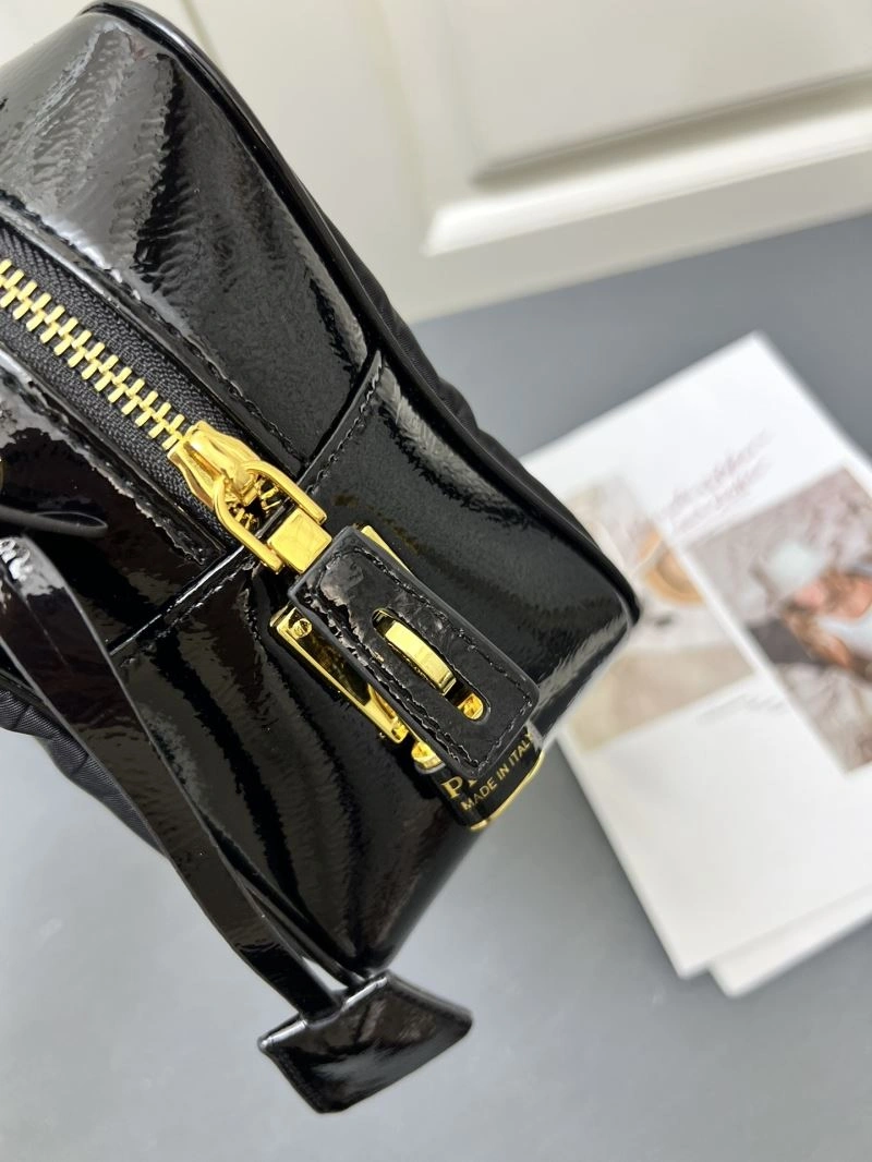 Lightweight Prada Top Handle Bags 82553