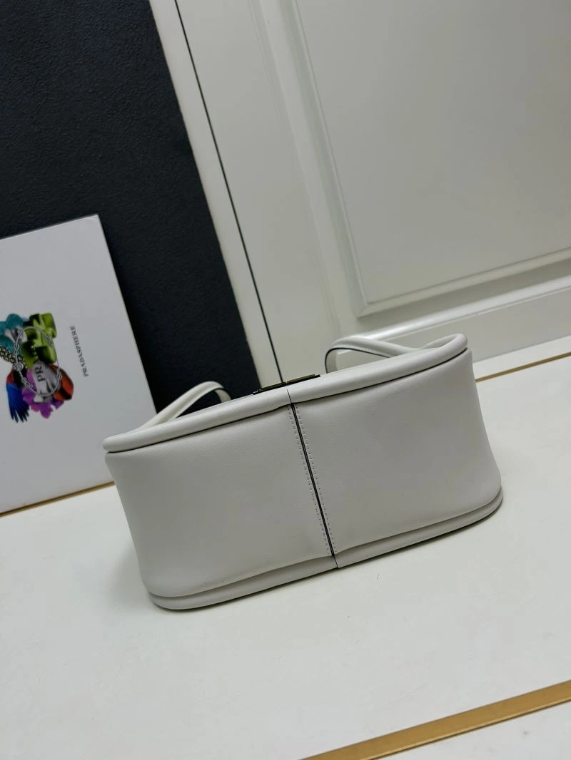 Snug Prada Top Handle Bags 82527