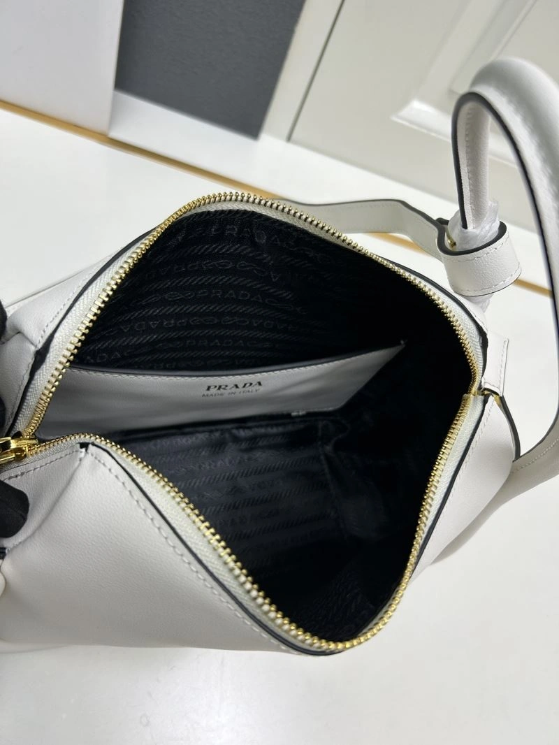 Snug Prada Top Handle Bags 82527