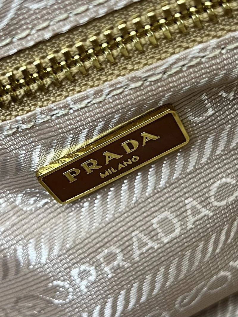 Durable Prada Top Handle Bags 82511