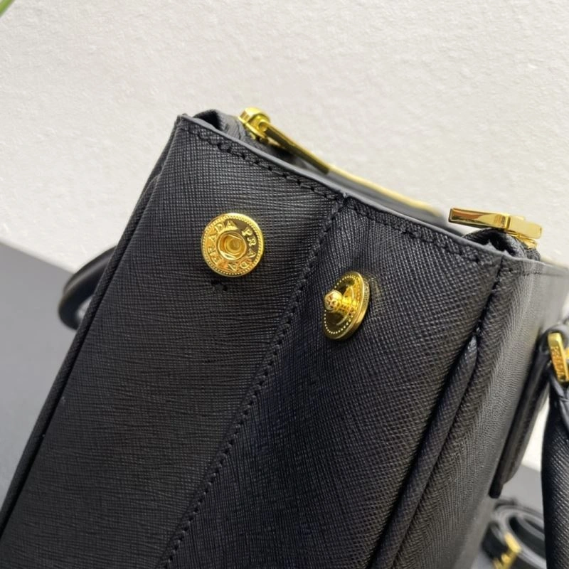 Comfortable Prada Top Handle Bags 82499