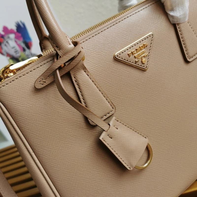 ComfortFit Prada Top Handle Bags 74814