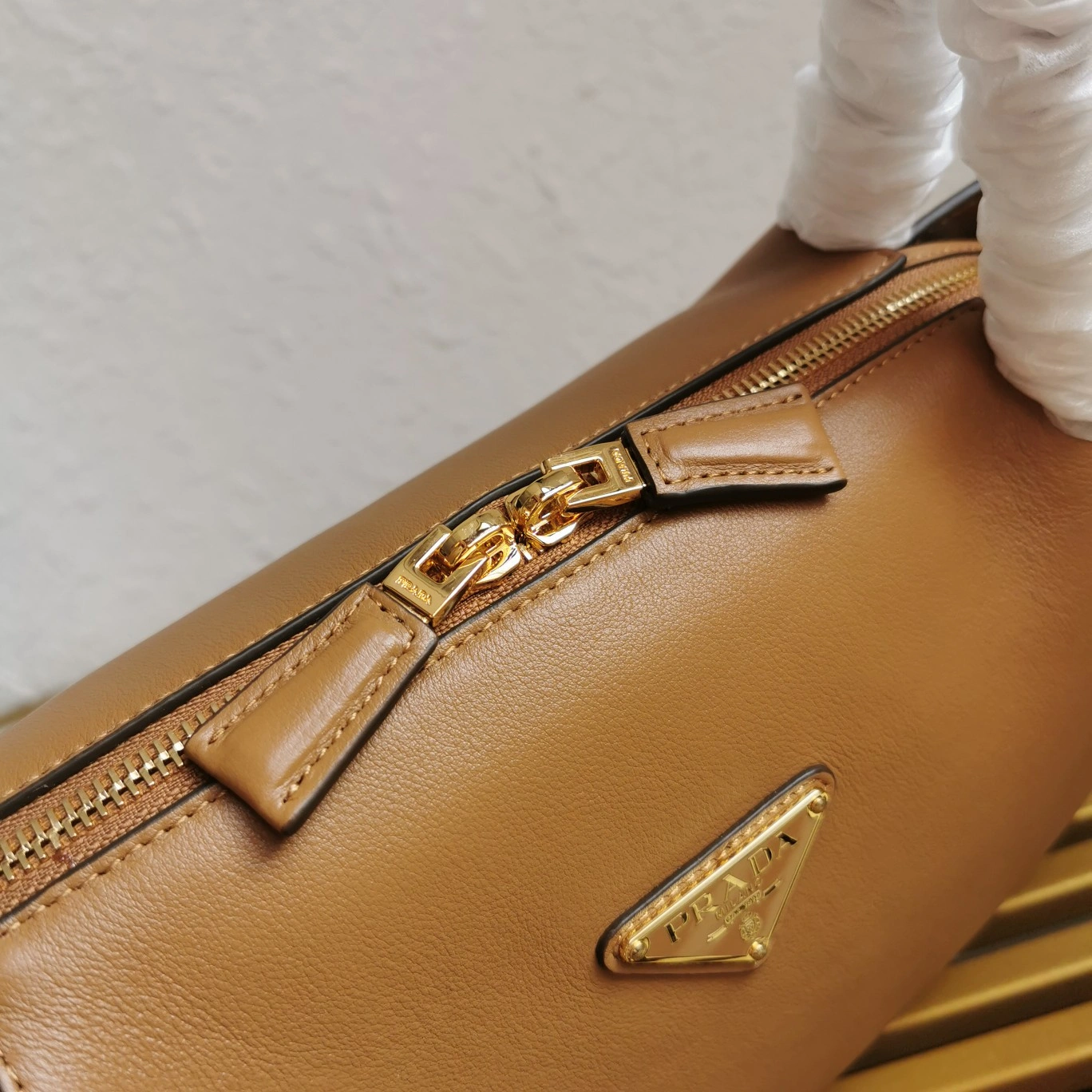 Durable Prada Top Handle Bags 73585