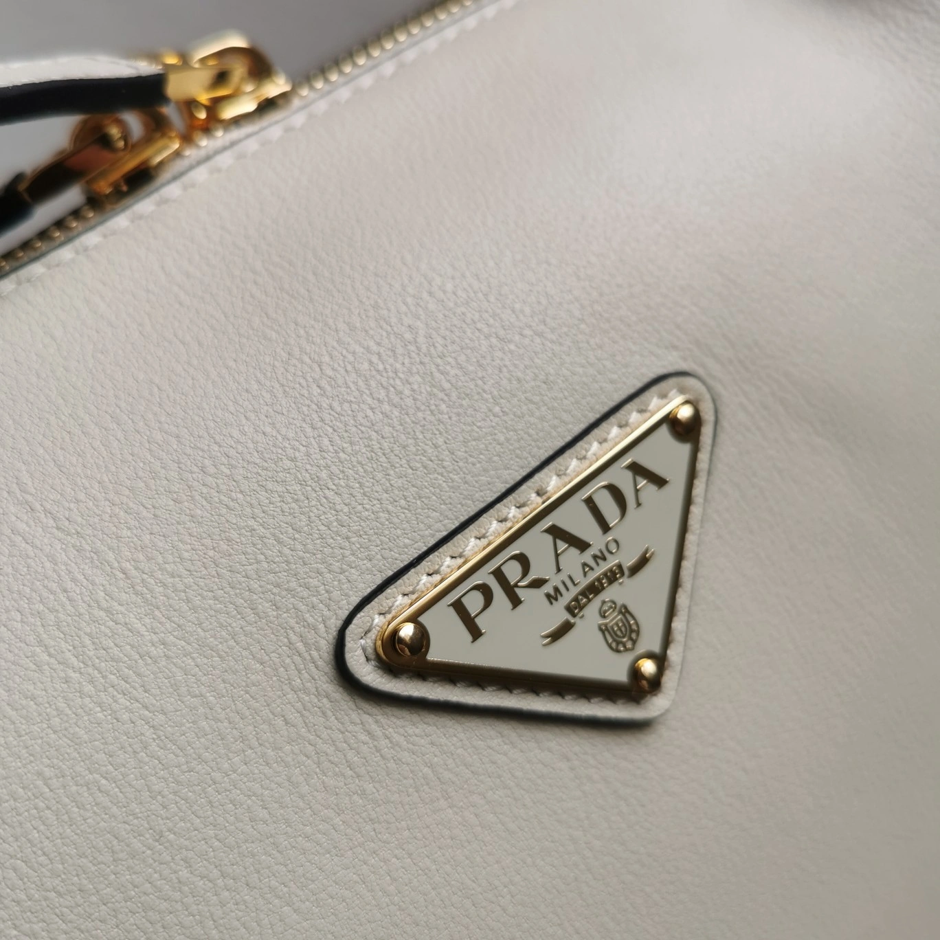 Prada Top Handle Bags Modern 73635