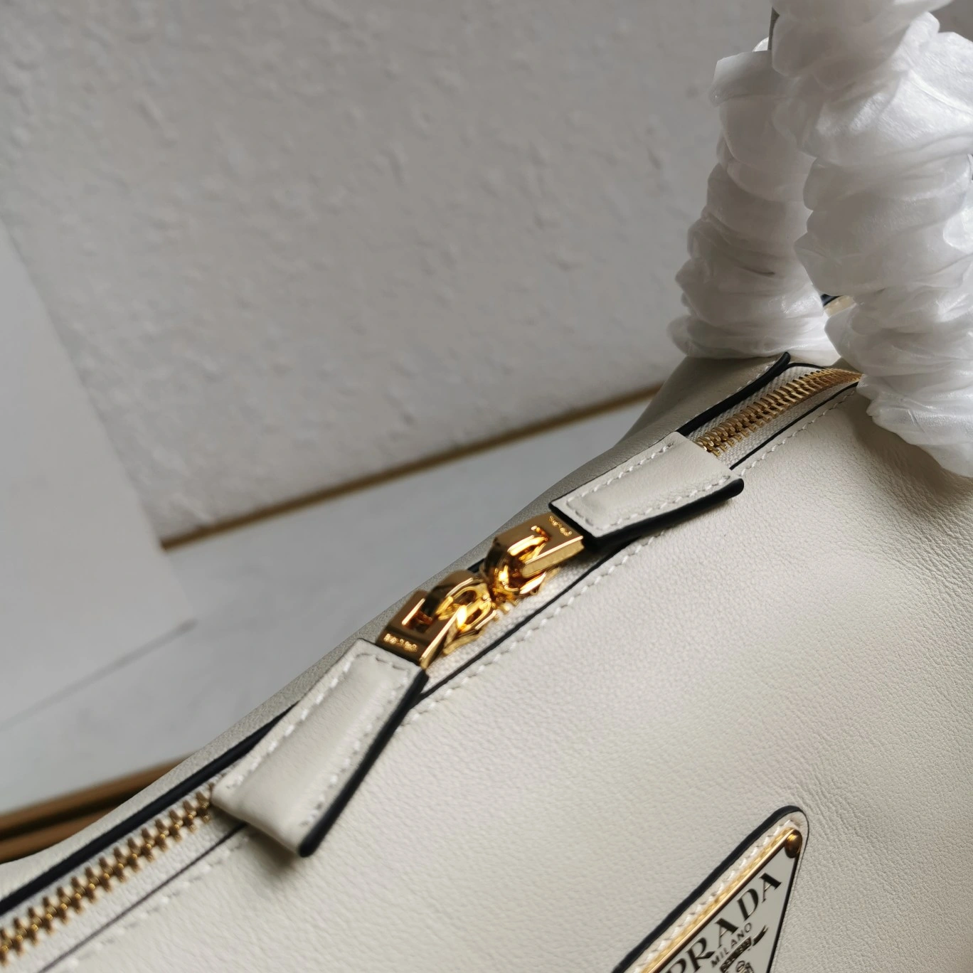 Prada Top Handle Bags Modern 73635