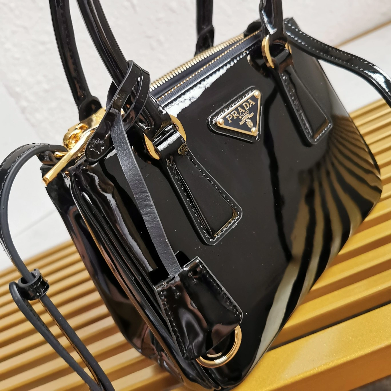 Efficient Prada Top Handle Bags 73587