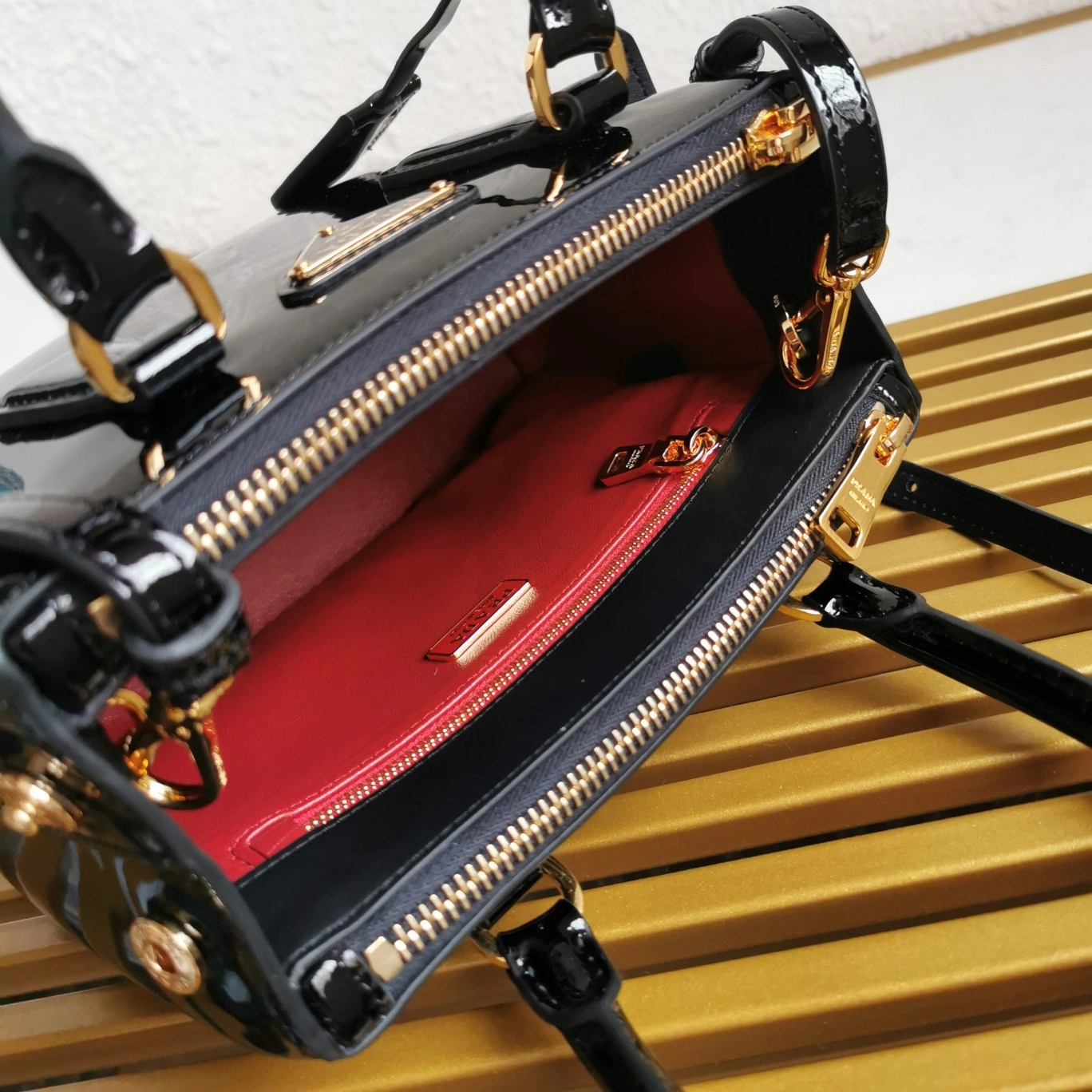 Efficient Prada Top Handle Bags 73587