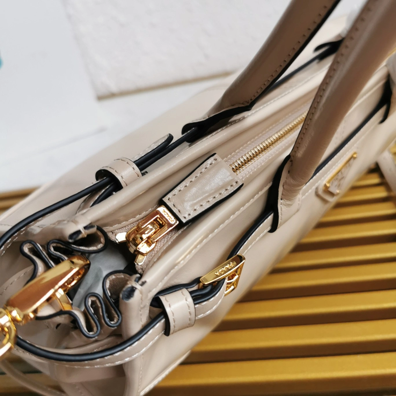 Prada Top Handle Bags TopPick 73580