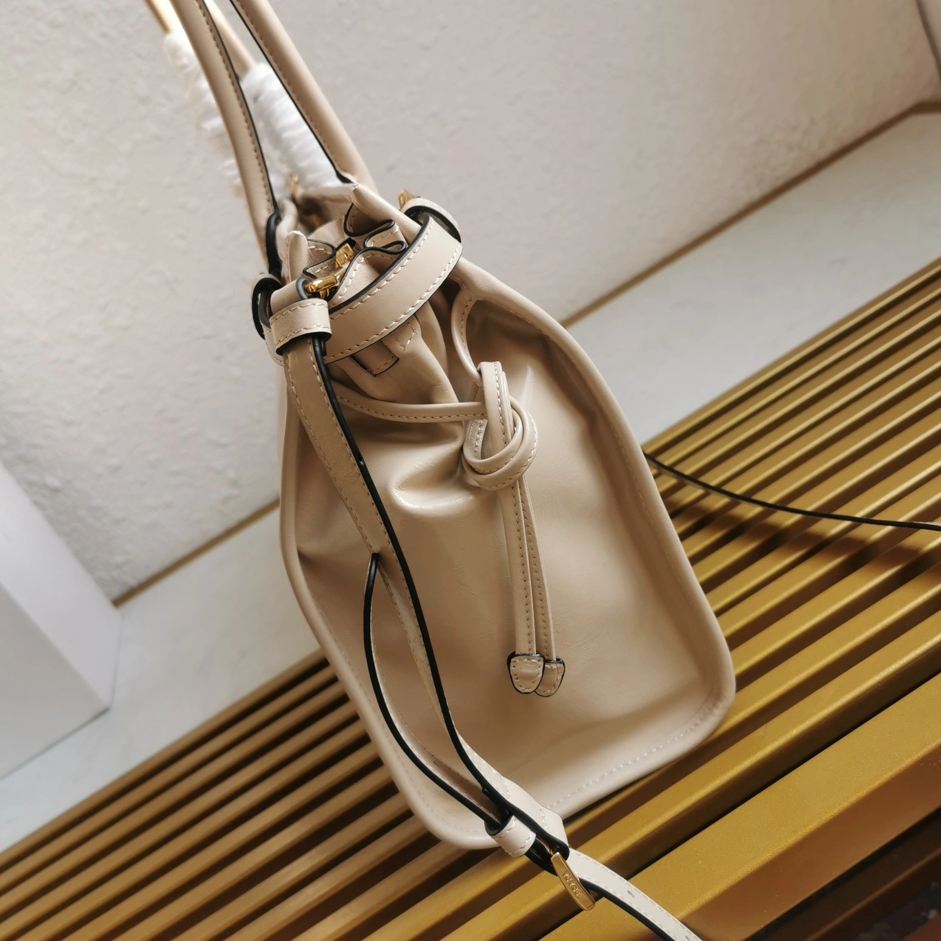 Prada Top Handle Bags TimelessDesign 73583