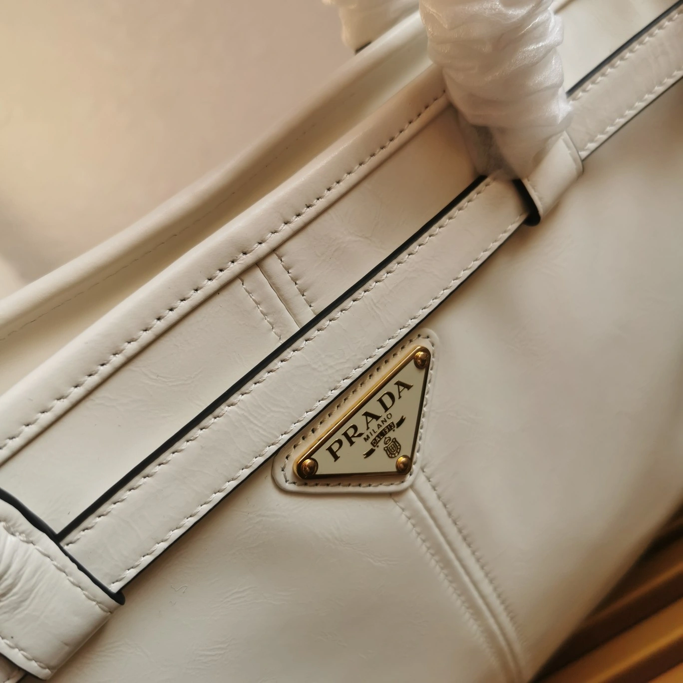 Prada Top Handle Bags TechFriendly 73577