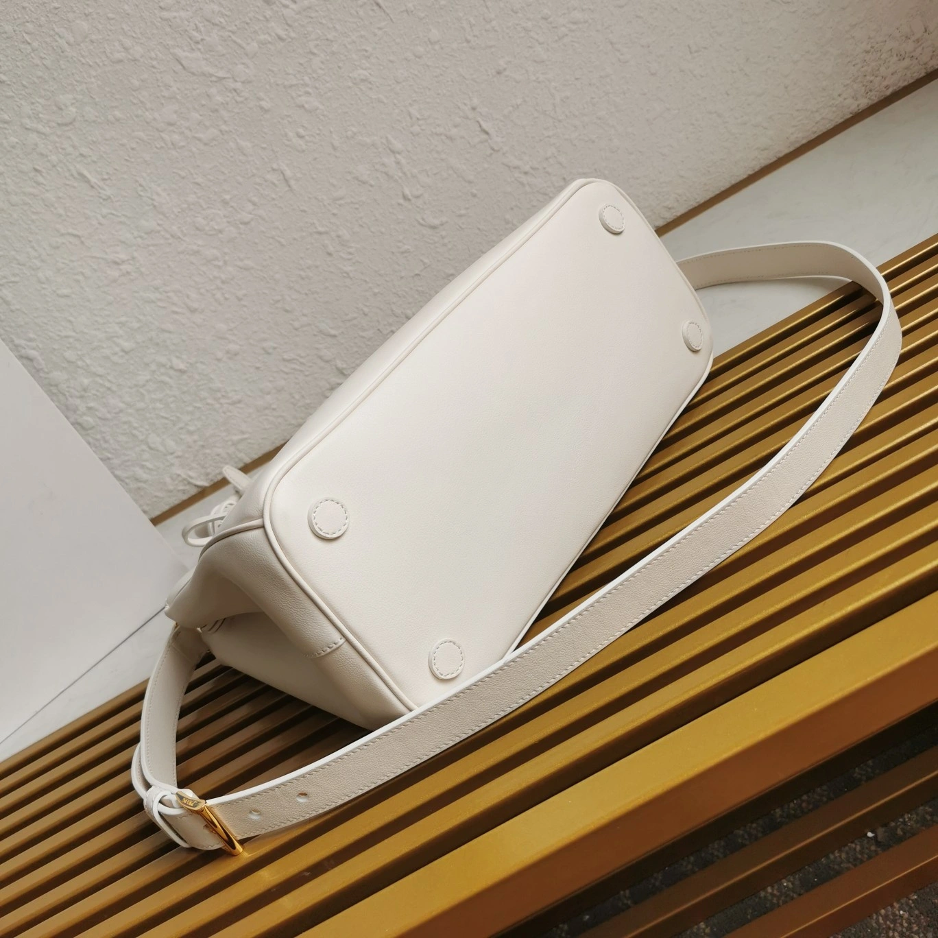 Prada Top Handle Bags Fashionable 71524