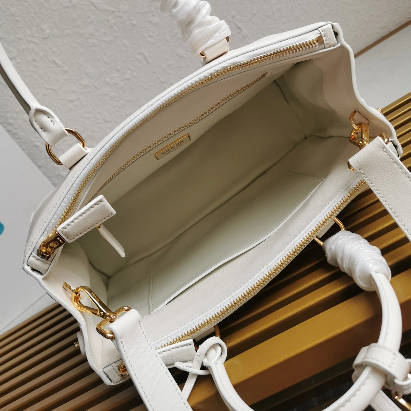 Prada Top Handle Bags Fashionable 71524
