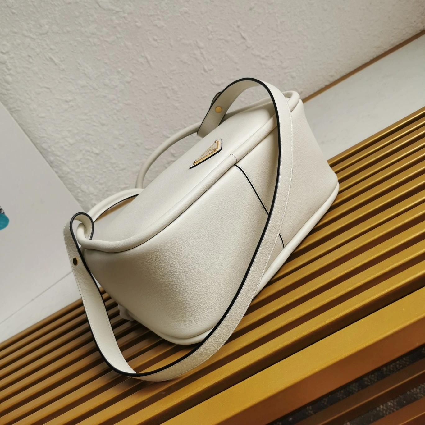 ZipUp Prada Top Handle Bags 71527