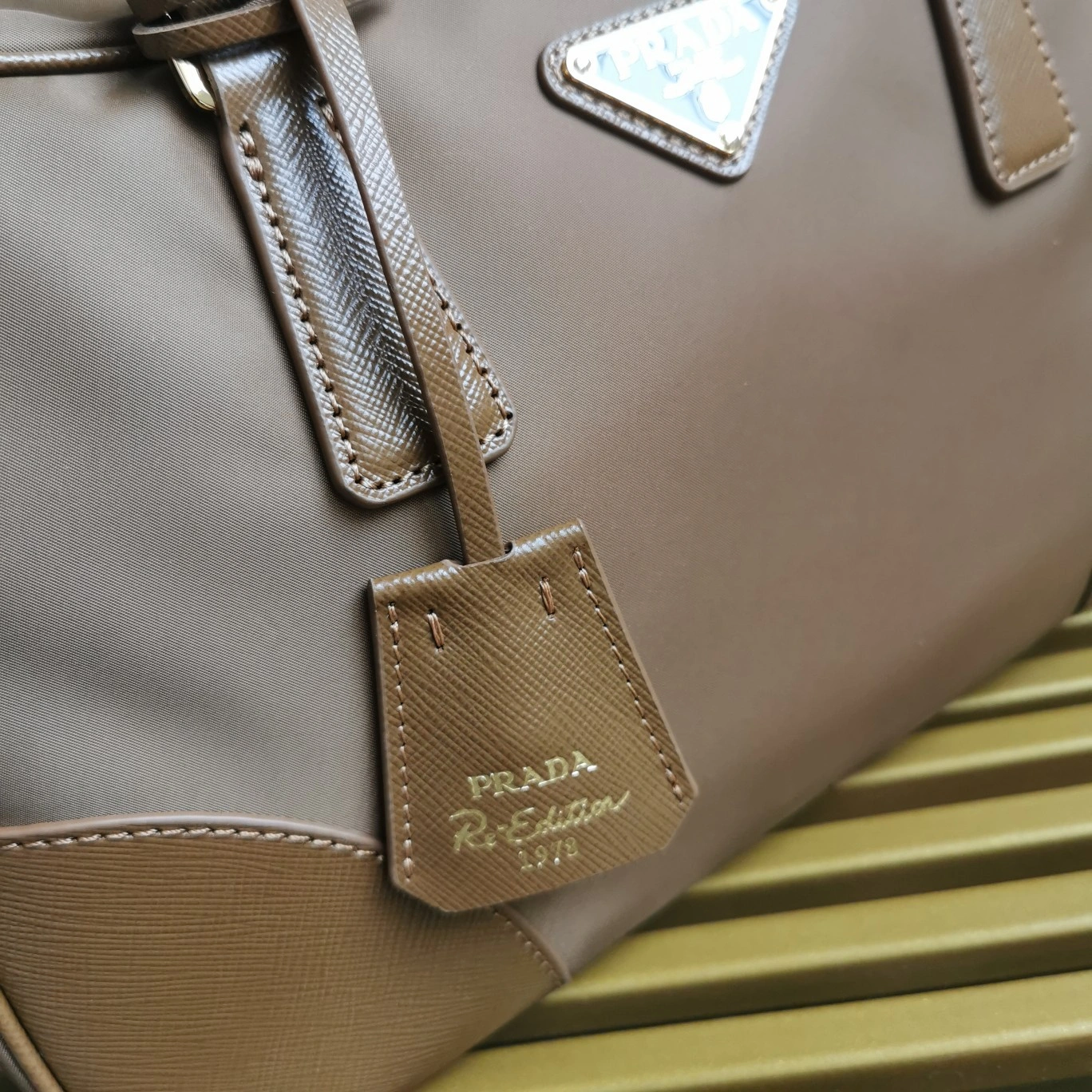 Casual Prada Top Handle Bags 71520