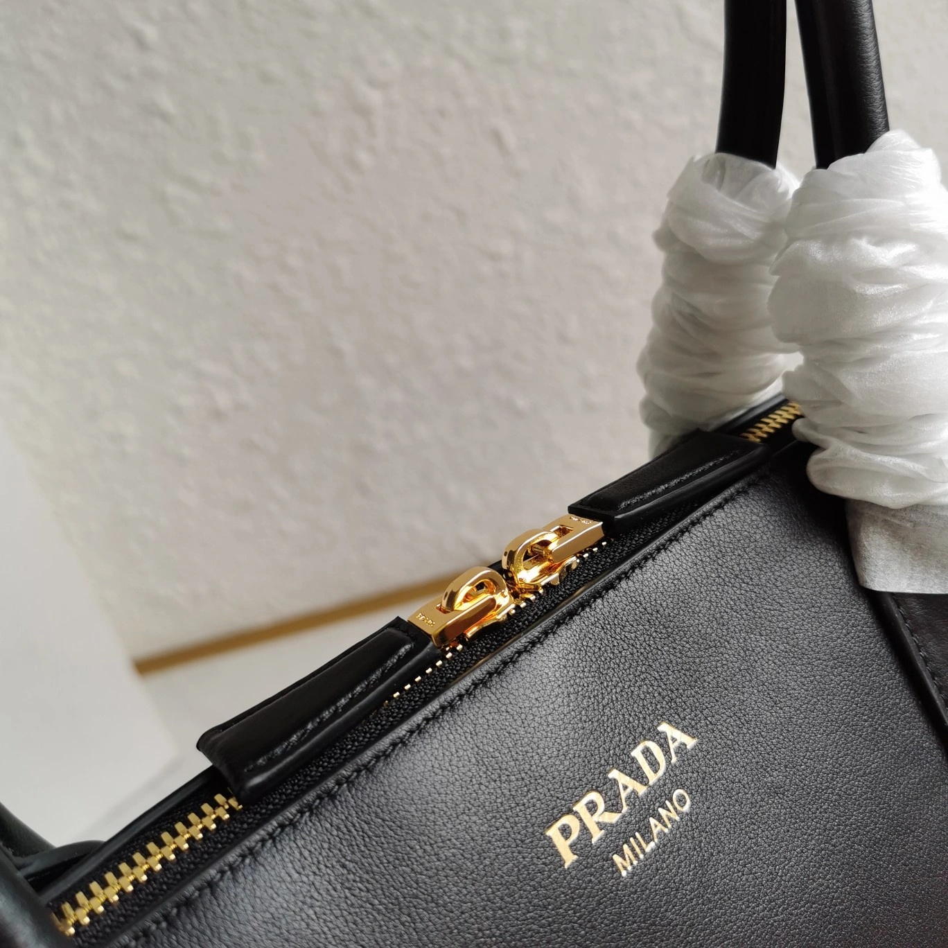Unique Prada Top Handle Bags 71511
