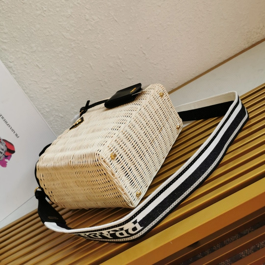 Effortless Prada Top Handle Bags 71504