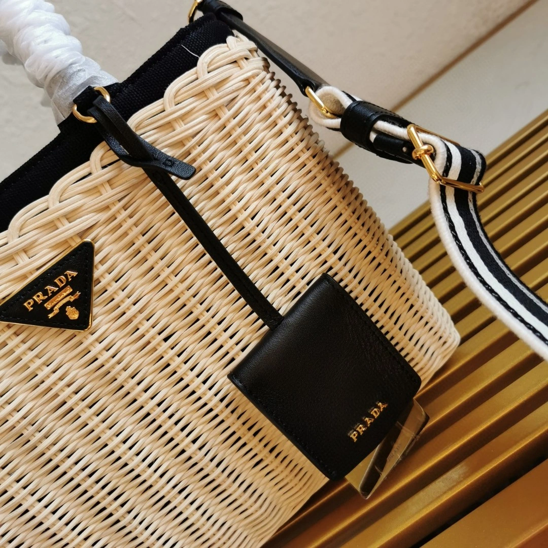 Effortless Prada Top Handle Bags 71504
