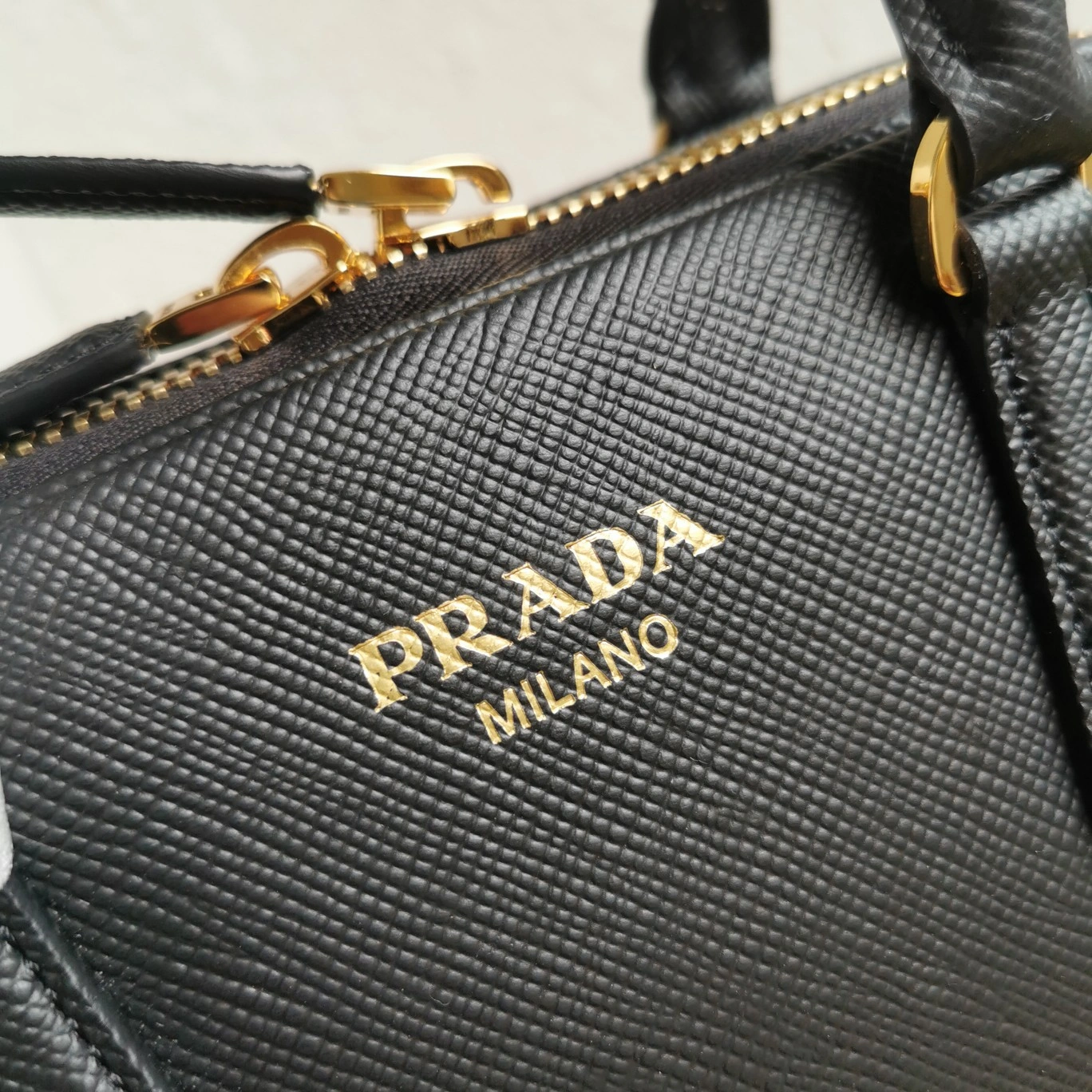Prada Top Handle Bags ModernLook 71498